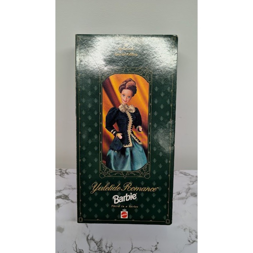 Yuletide Romance Barbie Doll Third Series Special Edition Mattel 1995